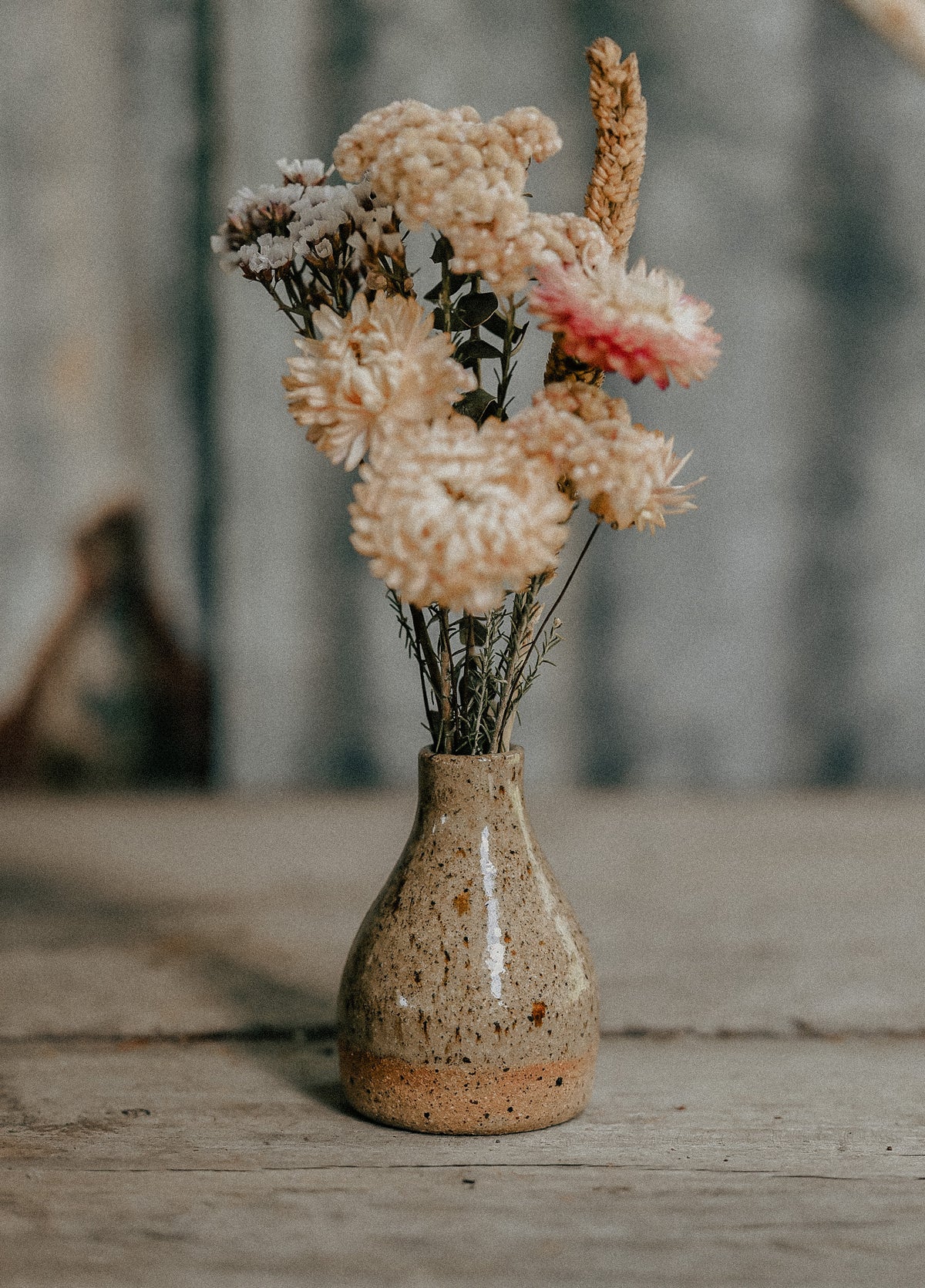 bud vase