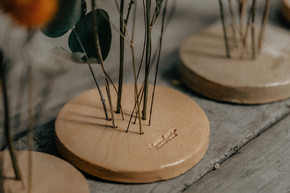 petal-stool