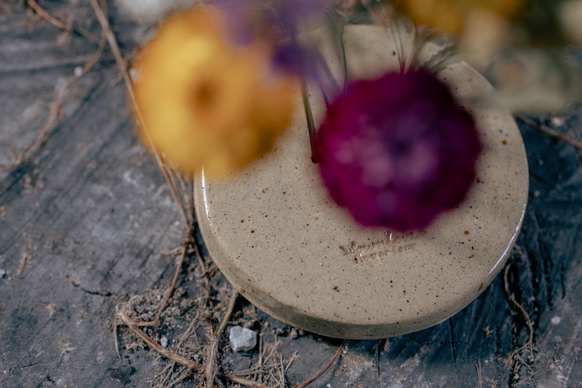 petal-stool