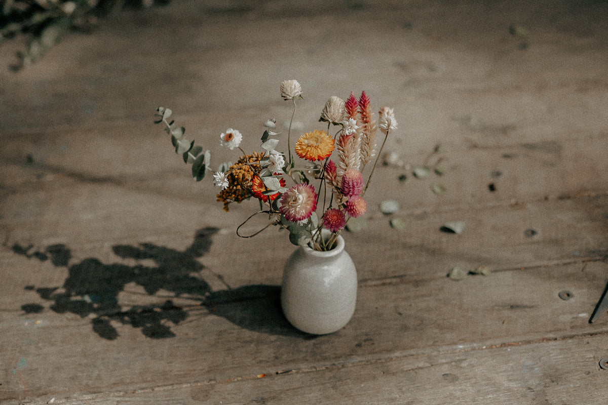 bud vase